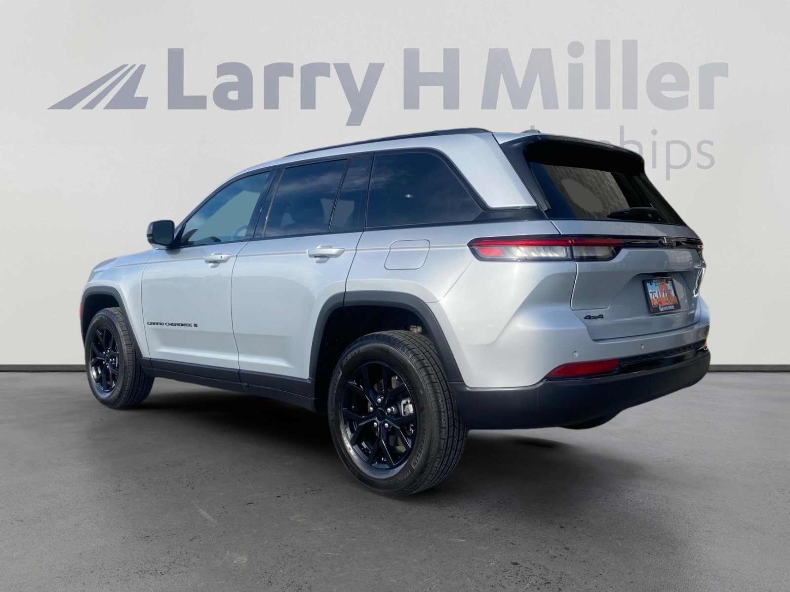 jeep grand cherokee 2025 1C4RJHAG6SC284914 image jeep grand cherokee 2025 1C4RJHAG6SC284914 image